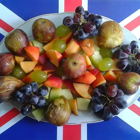 Pemaj אכסניה שקודר